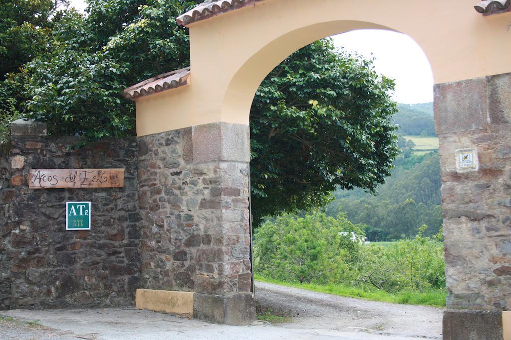 Apartamentos Arcos Del Esva Luarca Luaran gambar